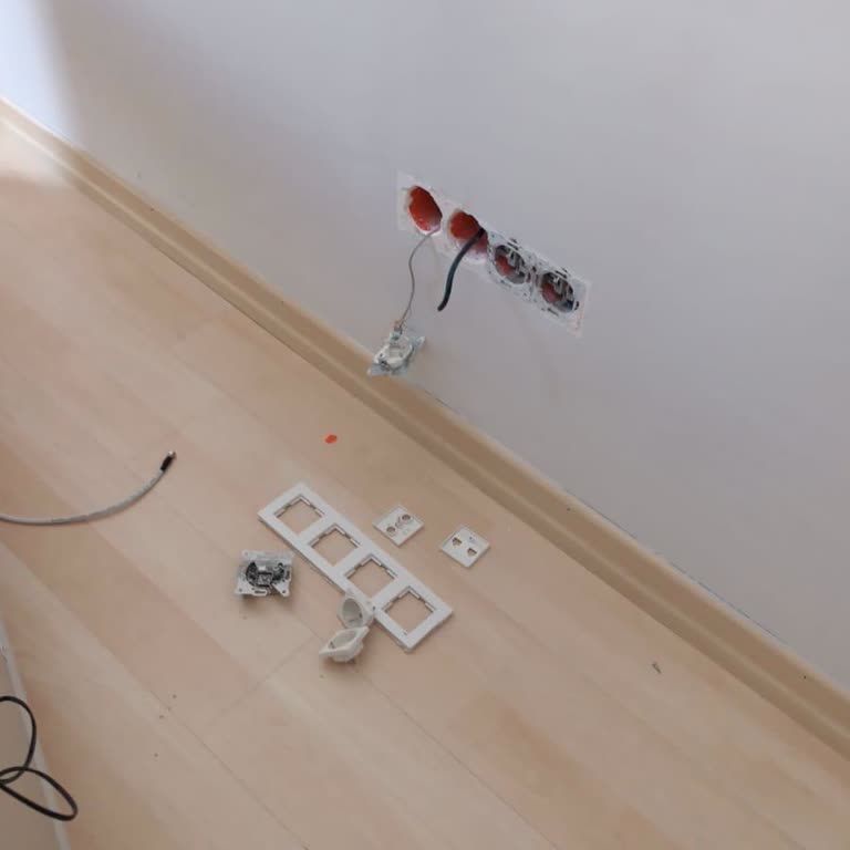 Teknik Ekipteki Yetersizlik Ve Uzun Süreli İnternet Kesintisi