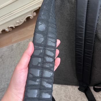Eastpak Çantamın Askıları Soyuluyor Ve Yardım Gelmiyor