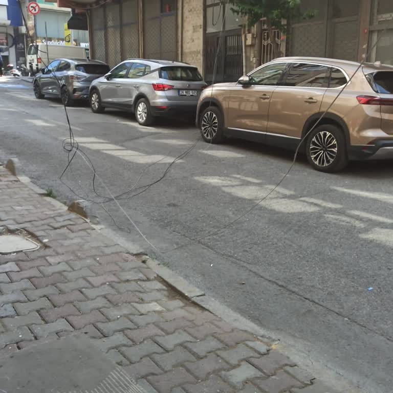 Kablonun Tehlikeli Montajı Ve 5 Günlük İnternet Kesintisi
