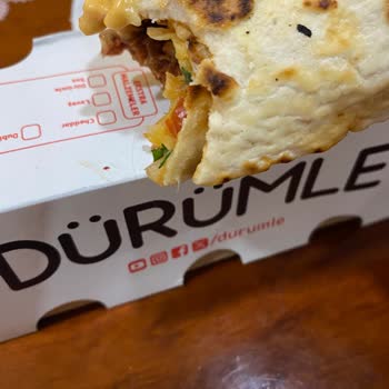 Dürümle Pendik Şubesinde Kıl İçeren Dürüm Hijyen İhlali
