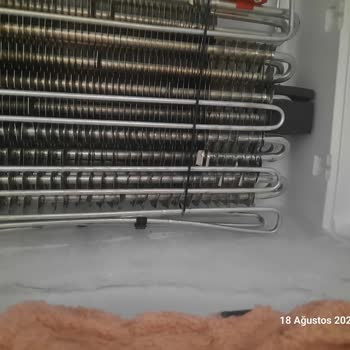Vestel Buzdolabında Tekrarlayan Buzlanma Sorunu Ve Değişim Talebi