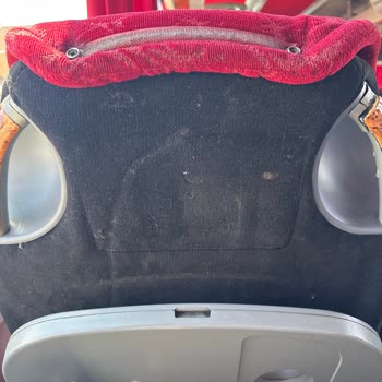 İki Saatlik Gecikme Ve Kirli Otobüste Konforsuz Yolculuk