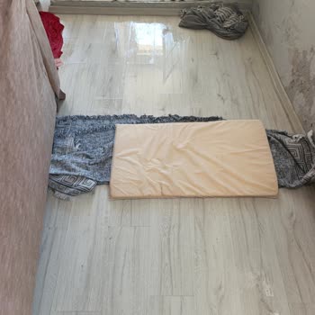 Ciddiyetsiz Ve Umursamaz Hizmet Nedeniyle Su Sızıntısı Sorunu Çözülmedi