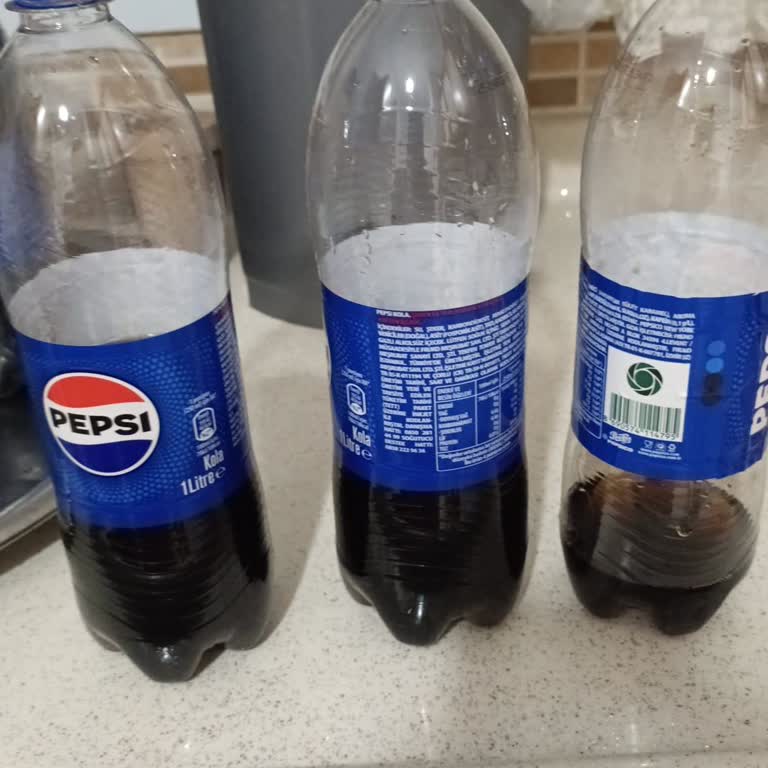 Patlak Ve Gazı Kaçmış Pepsi Şişeleri İçin Tam İade Ve Değişim Talebi