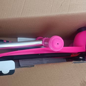 Renk Hatası Nedeniyle Yanlış Scooter Teslimatı