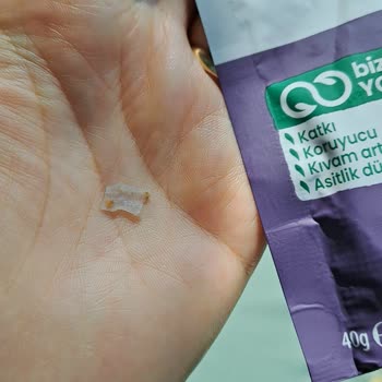 Wefood Glutensiz Krakerde Sert Plastik Parça Bulundu