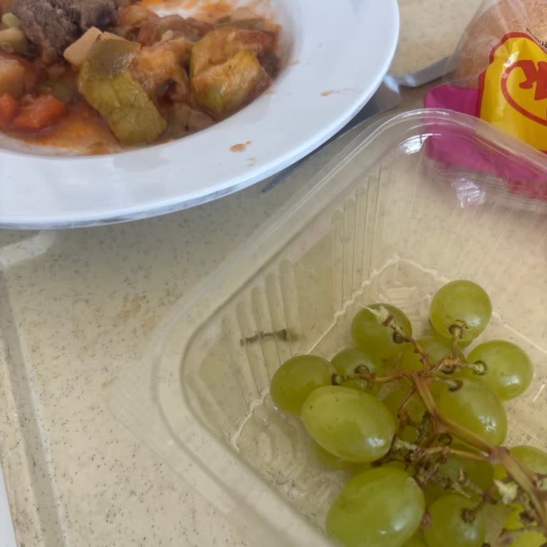 Refakatçi Yemek İhmaline Karşı Şikayet Ve Açıklama Talebi