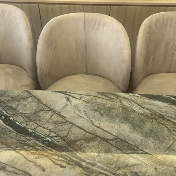 Sandalyelerde İşçilik Hataları Ve Kötü Servis Tutumu