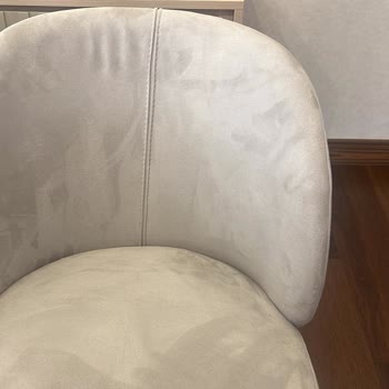 Sandalyelerde İşçilik Hataları Ve Kötü Servis Tutumu