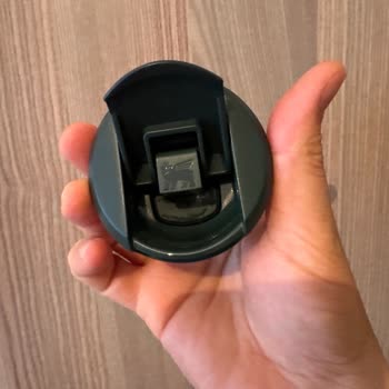 Stanley Termosunda Kapak Patlaması Ve Yanık Şikayeti