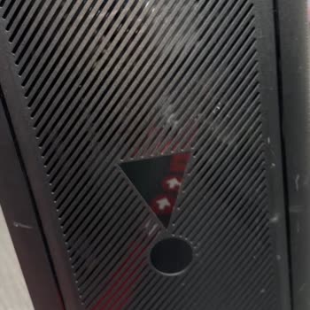 Media Markt Servisinde Açılmayan Hoparlörüm Fiziksel Hasar Görerek Geri Döndü