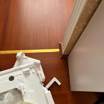 Randevu Sorunları Ve Kaba Servis Davranışı Sebebiyle Evde Zarar Ve Mağduriyet