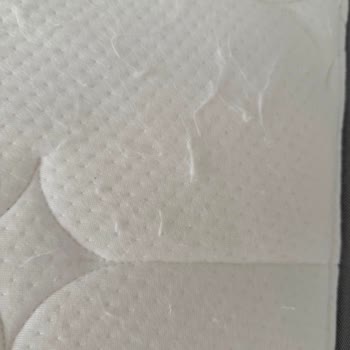 Latex 7 Zone Yatağımda Hızlı Tüylenme Ve Müşteri Hizmetleri Sorunu