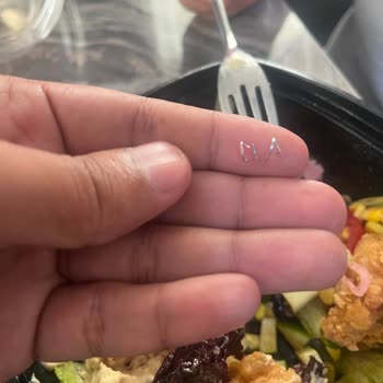 Burger Tower'da Hamile Eşime Metal Yabancı Madde İçeren Salata Ve Hijyen Skandalı