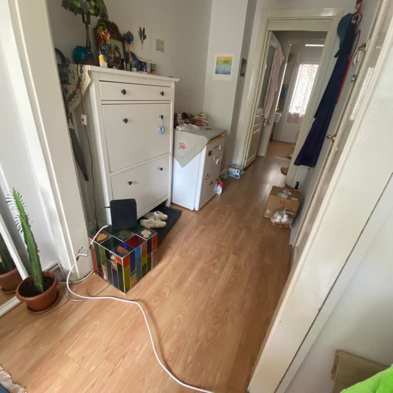 Modem Yanlış Odaya Kuruldu, Sinyal Sorunu Ve Ücretsiz Taşıma Talebi