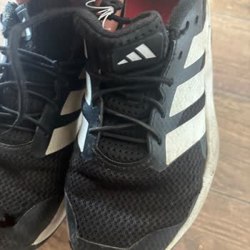 Ayıplı Adidas Ayakkabı Kullanıcı Hatası Olarak İade Edildi