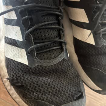 Ayıplı Adidas Ayakkabı Kullanıcı Hatası Olarak İade Edildi