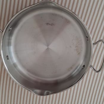 Paslanmaz Çelik Tefal Duetto Tencere Setinde İlk Kullanımda Paslanma Ve İade İsteği