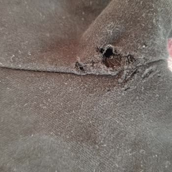 Eşofman Altı Üretim Hatası Ve Yanıltıcı Mağaza Raporu