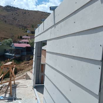 Şimal Steel House Çelik Ev Projesi Tamamlanmadı, Çatı Eksik Ve İletişimsizlik