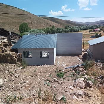 Şimal Steel House Çelik Ev Projesi Tamamlanmadı, Çatı Eksik Ve İletişimsizlik