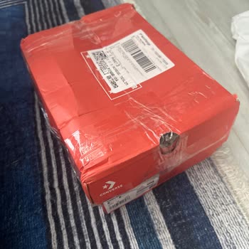 Ayakkabıda Kalitesiz İşçilik Ve Yanlış Paketleme