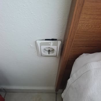 Kalitesiz Yemek Ve Temizlik, İade Talebine Cevap Verilmedi