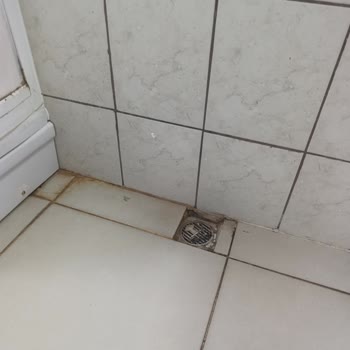 Kalitesiz Yemek Ve Temizlik, İade Talebine Cevap Verilmedi