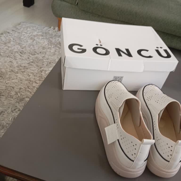 Yanlış Gönderilen Ayakkabı İçin İade Ve Geri Ödeme Talebi