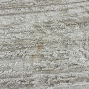 Kirli Ve Lekeli Halı Teslimatı İçin Tam İade Talebi