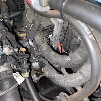 Satın Aldığım Opel Astra’da LPG Dönüşümü Gerçekleşmedi, Serviste 2 Hafta Araçsız Bekliyorum