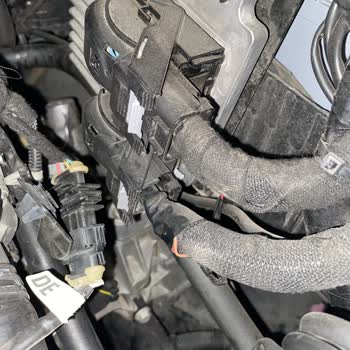 Satın Aldığım Opel Astra’da LPG Dönüşümü Gerçekleşmedi, Serviste 2 Hafta Araçsız Bekliyorum