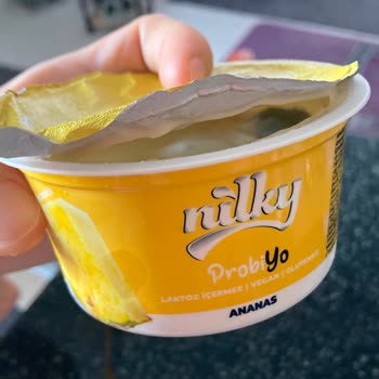 Nilky Probiyo Ananas Aromalı Yoğurtta Küf Sorunu