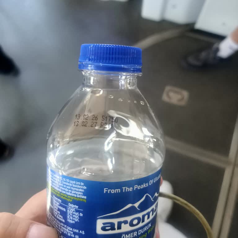Aroma Şişe Suyunda Plastik Kokusuyla Sağlık Korkusu