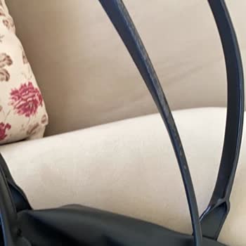 Tommy Hilfiger Tote Çanta Kolunda Erken Soyulma: Değişim Veya İade Talebi