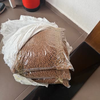 Yanlış Ve Etiketsiz Köpek Maması Gönderimi İçin Kredi Kartı İadesi Talebi