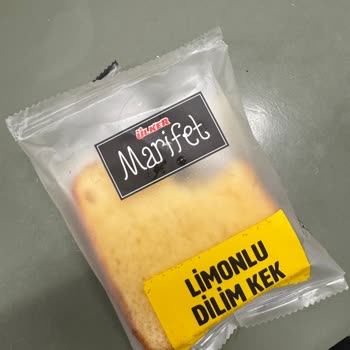 Ülker Limonlu Kekte Saç Telini Buldum
