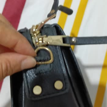 Derimod Kadın Çantamda Askı Koptu, Müşteri Temsilcisi Kullanıcı Hatası Dedi