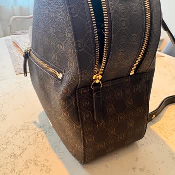 My Vakko Leather Bag is Defective and I Was Denied a Refund