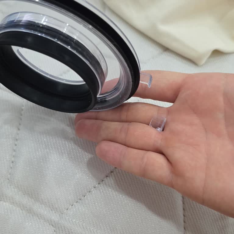 Garanti Kapsamındaki Dyson Süpürge Haznesi Parçasının Kırılması Ve Müşteri Hizmetleri Reddi