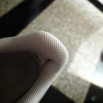 Ayakkabının Kısa Sürede Yırtılması Ve Fatura Tekrarı Reddedildi