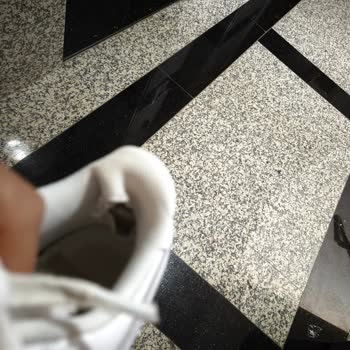 Ayakkabının Kısa Sürede Yırtılması Ve Fatura Tekrarı Reddedildi