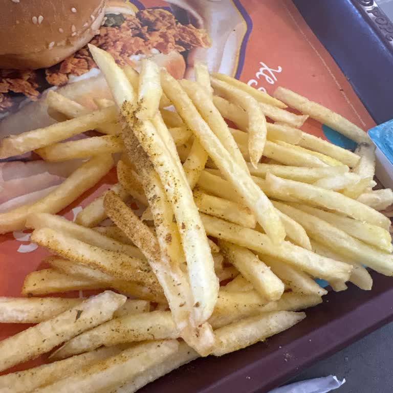 Gordion AVM Popeyes Şubesinde Baharat Eksikliği Ve Kaba Üslup