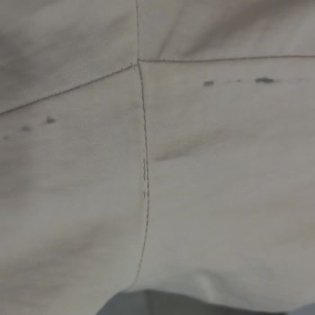 Zara Pantolonunda Kısa Sürede Ağ Bölgesinde Aşınma