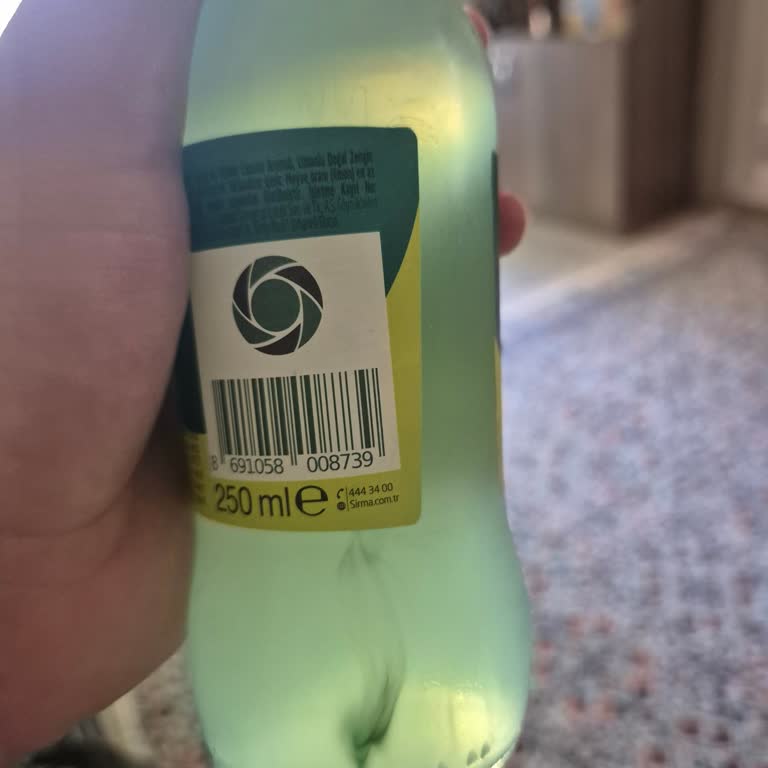 Sırma Soda Şişelerinde Yabancı Siyah Yeşil Maddeler Görüldü Sağlık Riski Endişesi