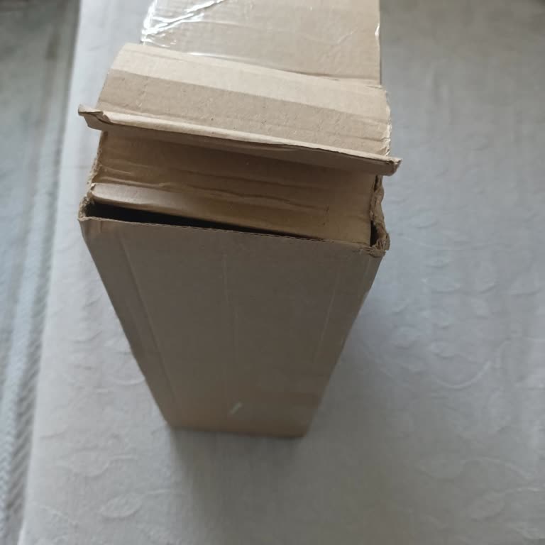 Aras Kargo Tarafından Teslim Edilen Paketin Açılması Ve Mahremiyet İhlali