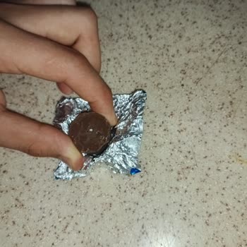 Torku Çikolatasında Canlı Kurt Çıktı, Güvenimiz Sarsıldı