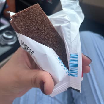 Kinder Süt Diliminde Saç Bulunması Hijyen Sorunu