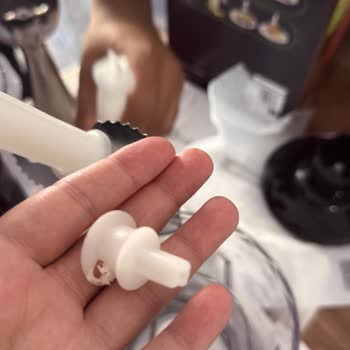 Blender Bağlantı Aparatı İlk Kullanımda Kırıldı, Garanti Kapsamında Değişim Talep Ediyorum