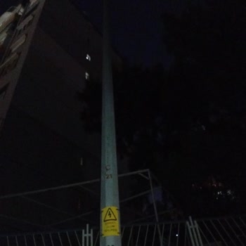 Gediz Elektrik'ten Sokak Aydınlatması Sorununa Çözüm Bekleniyor